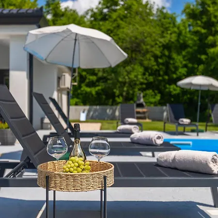 Villa Rubus By Istrialux *