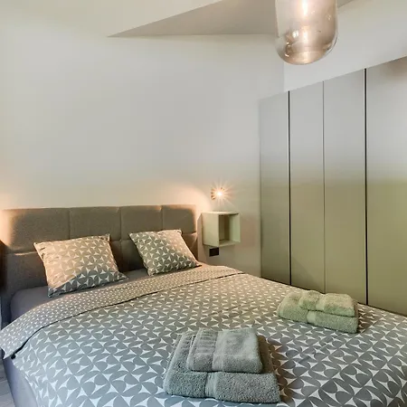 Rubus By Istrialux * Žminj