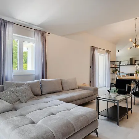 Rubus By Istrialux Žminj