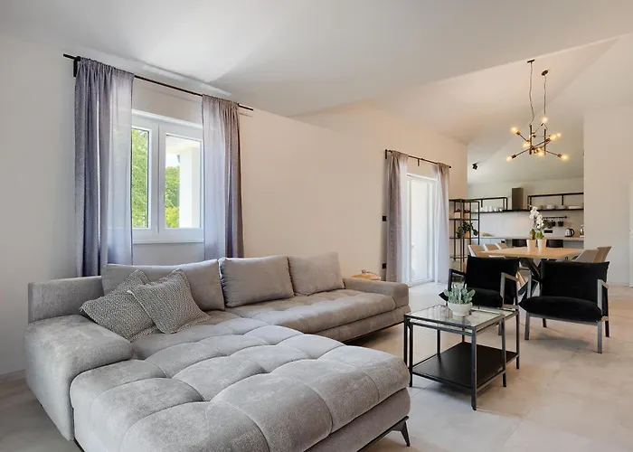 Rubus By Istrialux Žminj